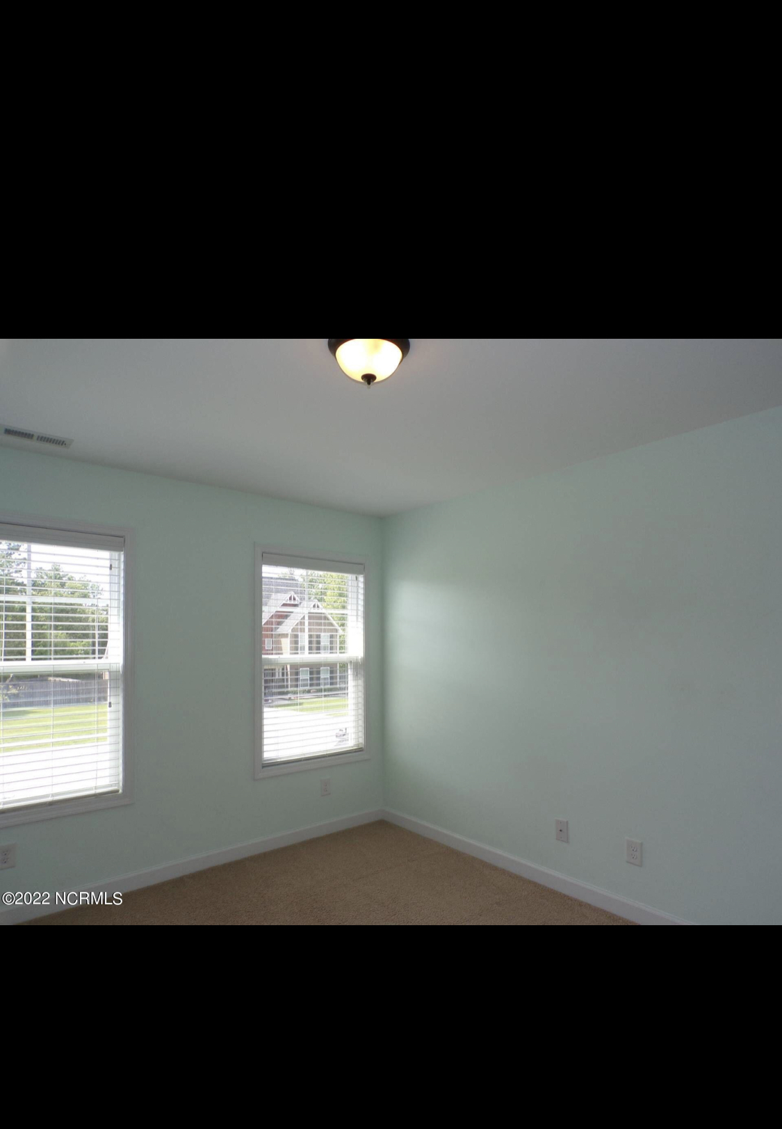 Nhà 2 tầng tại Compound Pejaten Barat Kemang