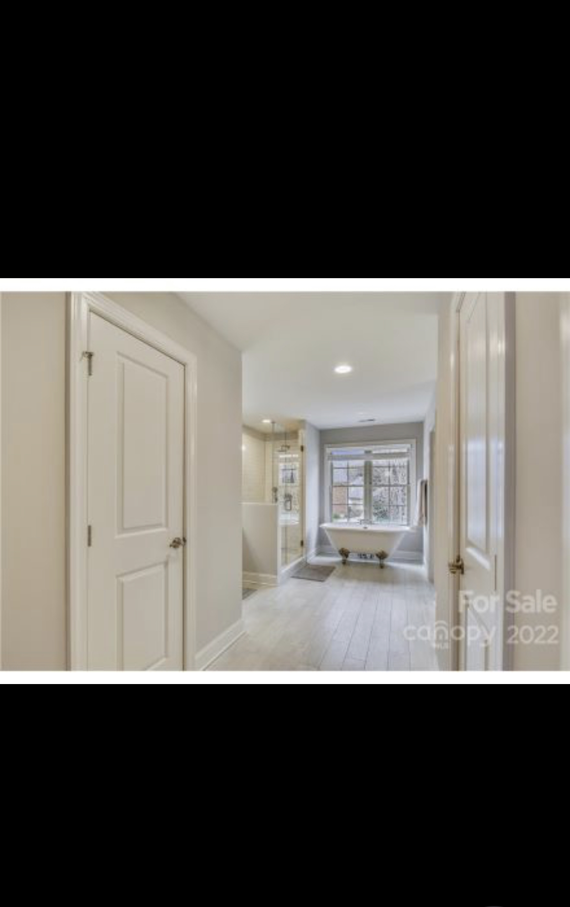 Nhà cao cấp thanh lịch